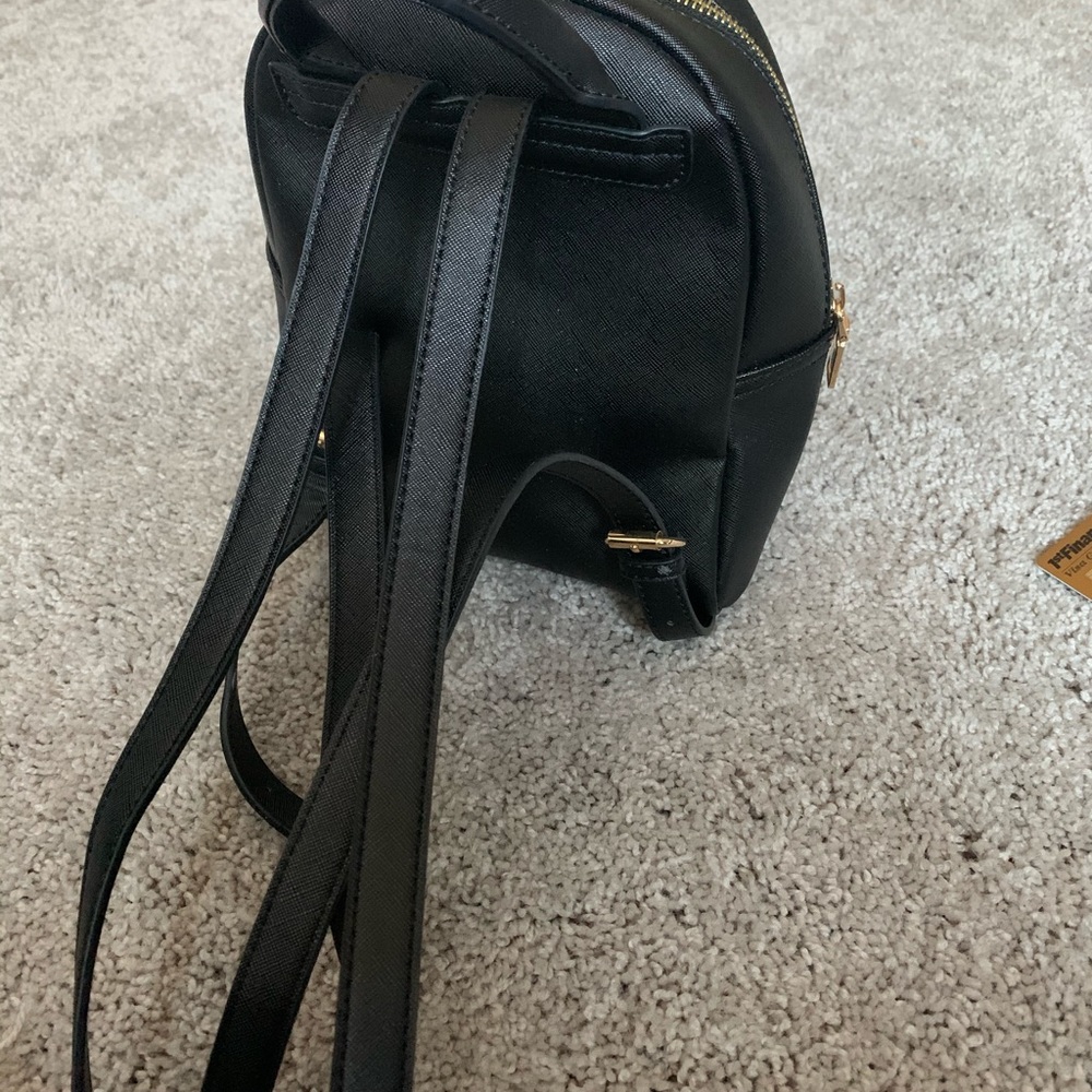 Small backpack - Picture 3 of 3